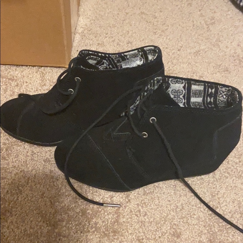 Great condition still lots of love left!